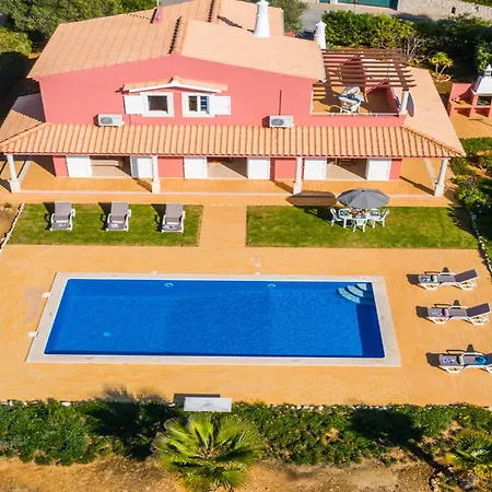 Villa For 9 People With Garden * Carvoeiro (Lagoa)